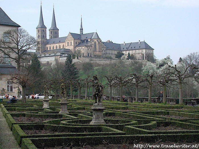 During my walk through the rosarium of the New Residence of Bamberg I had a