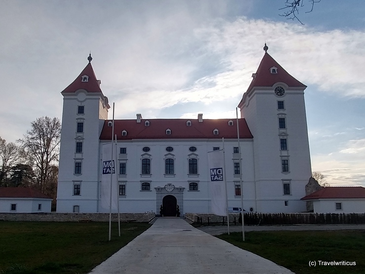 Schlösser und Burgen im Bezirk Wiener Neustadt