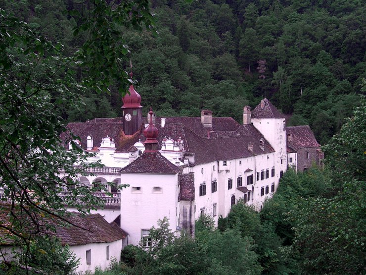 Schlösser und Burgen im Bezirk Hartberg-Fürstenfeld